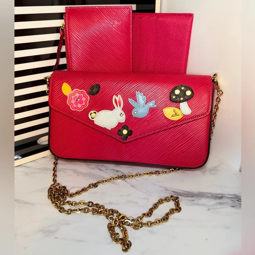 Louis Vuitton Limited Edition Felicie Pochette in Hot Pink Epi leather